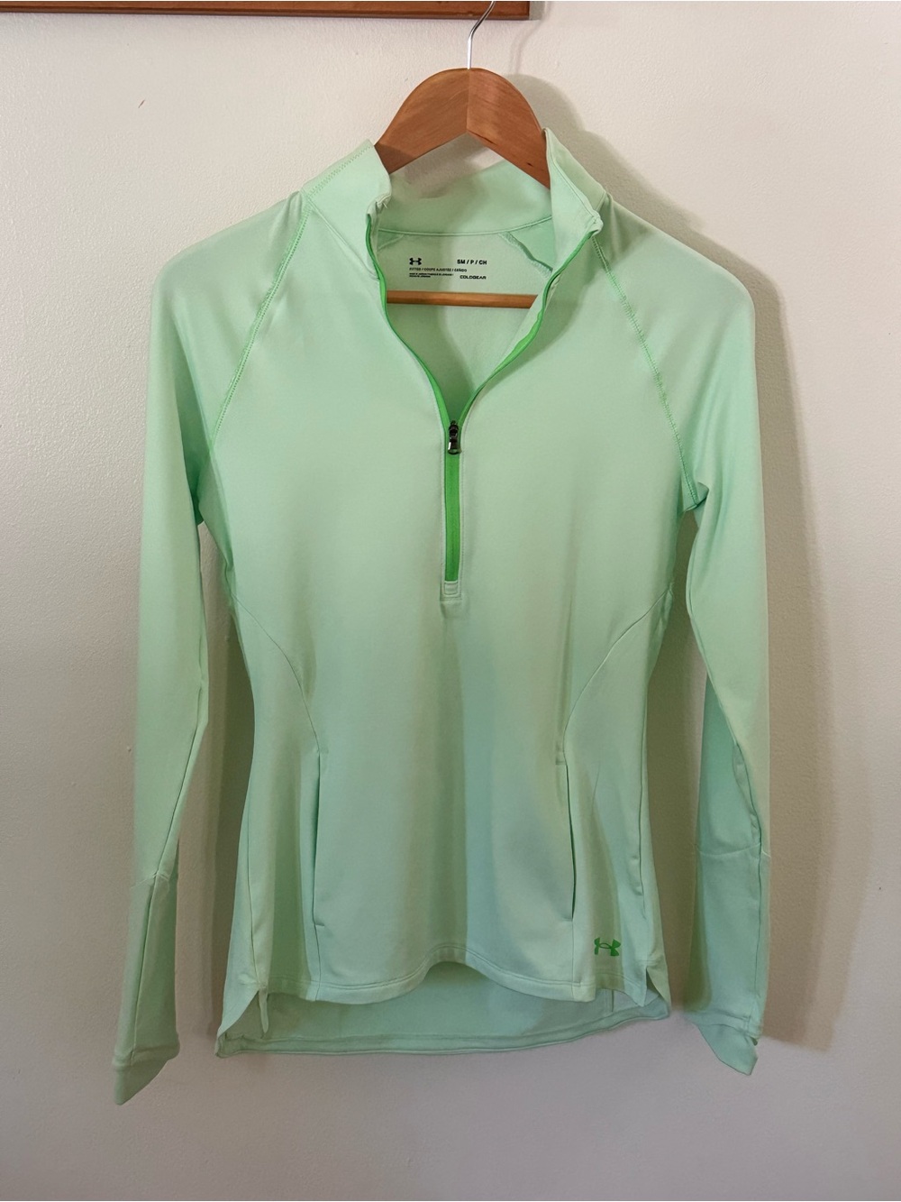 Under Armour Women’s Mint Green 1/4 Zip Pullover – Size Small
